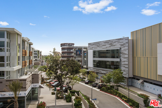 12698 Sandhill LN Unit: 3