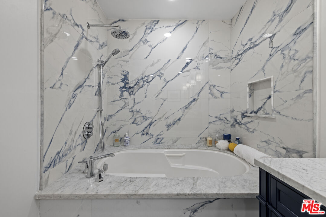 32724 Coastsite Dr Unit: 208