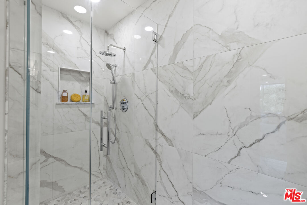 32724 Coastsite Dr Unit: 208