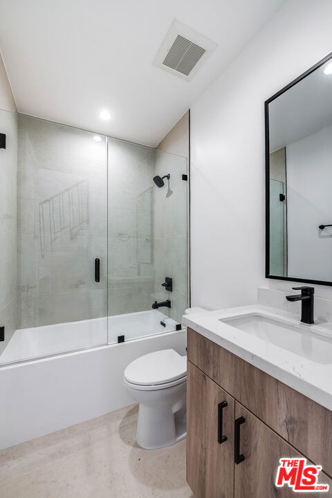 5044 Laurel Canyon Blvd Unit: 2