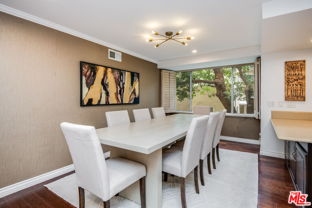 441 N Oakhurst Dr Unit: 205