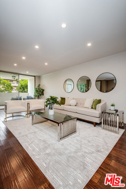 441 N Oakhurst Dr Unit: 205