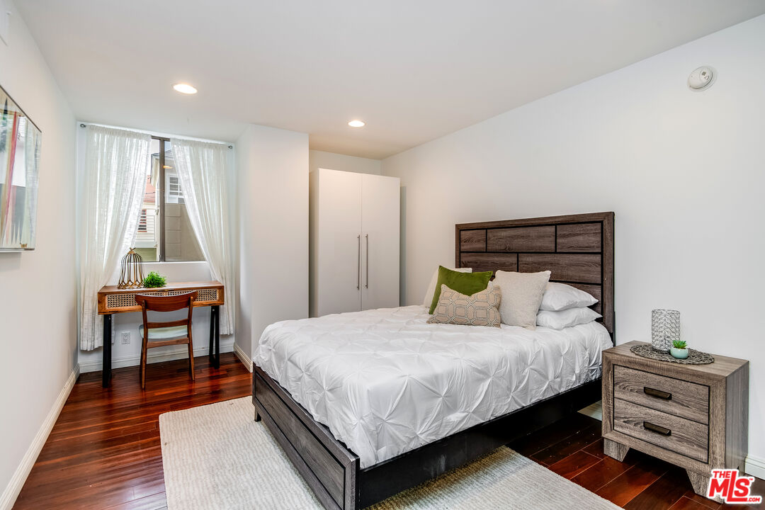 441 N Oakhurst Dr Unit: 205