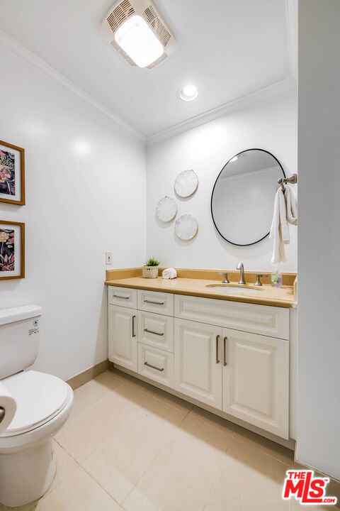 441 N Oakhurst Dr Unit: 205