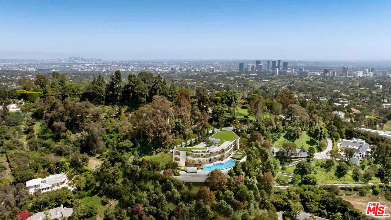 901 Strada Vecchia Rd