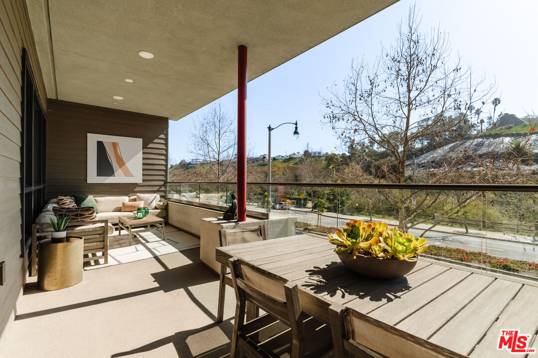 12765 Bluff Creek Dr Unit: 1