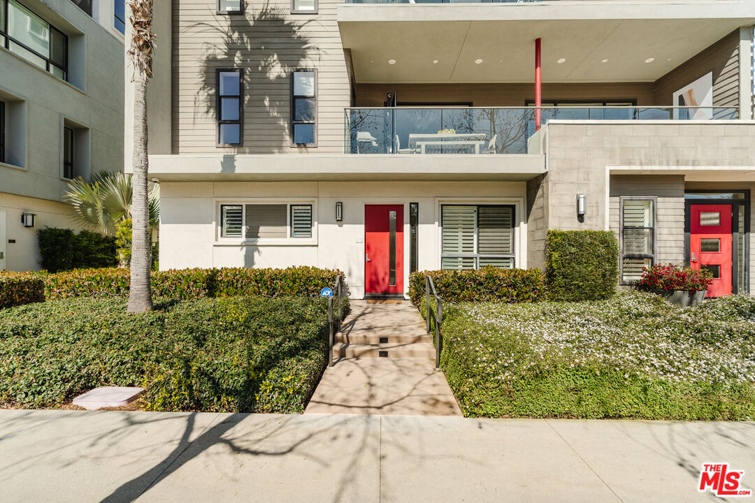 12765 Bluff Creek Dr Unit: 1