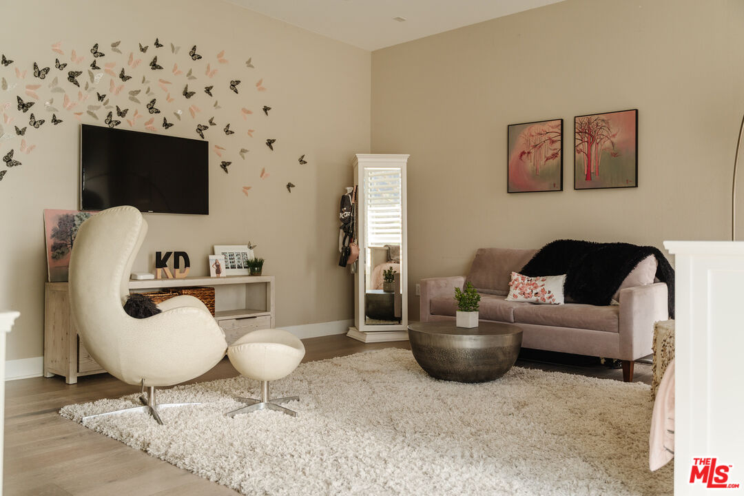 12765 Bluff Creek Dr Unit: 1
