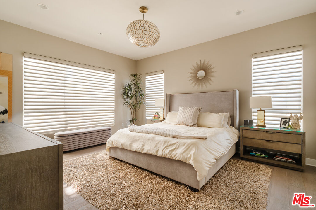 12765 Bluff Creek Dr Unit: 1