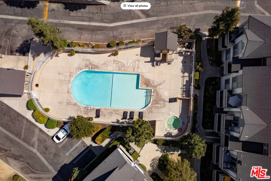 11150 Glenoaks Blvd Unit: 27