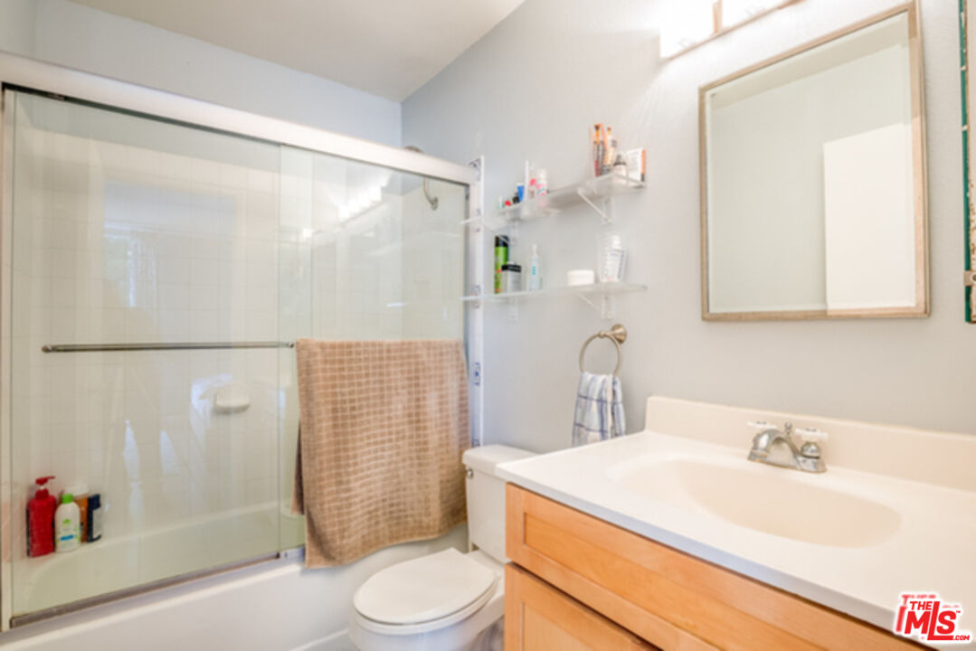 10751 Wilshire Blvd Unit: 508