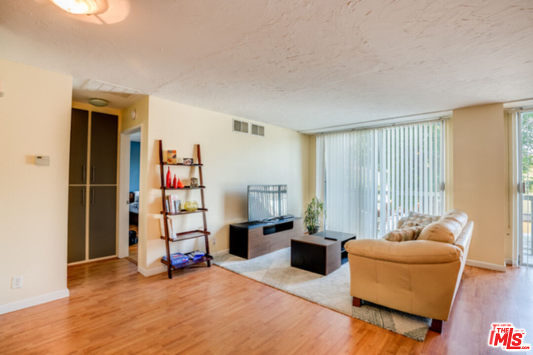 10751 Wilshire Blvd Unit: 508