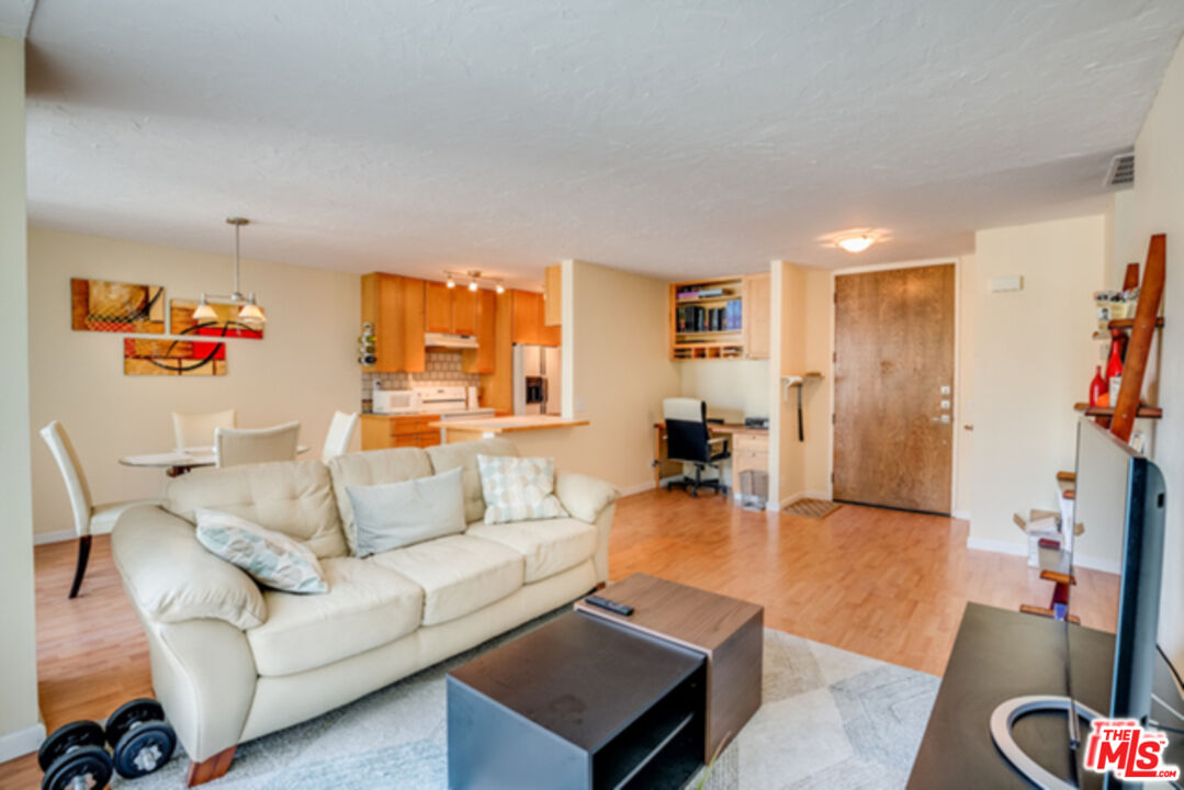 10751 Wilshire Blvd Unit: 508