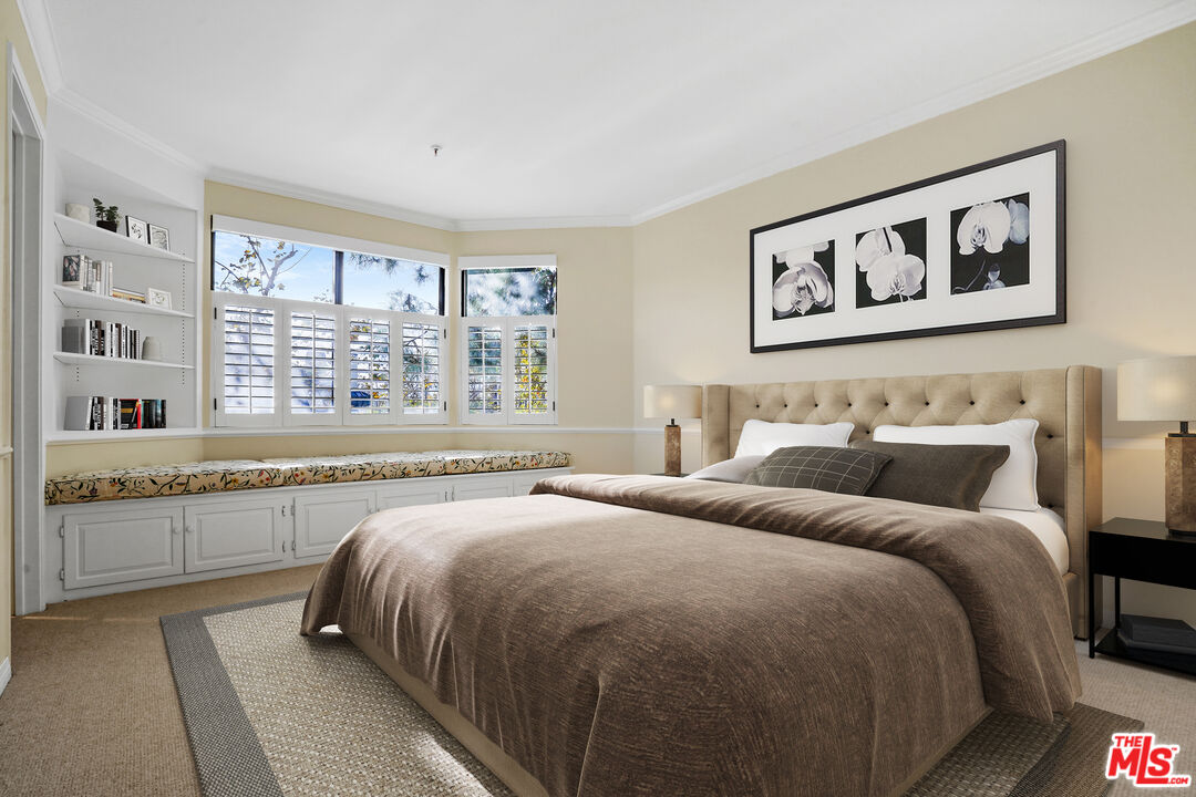 2102 Century Park Ln Unit: 213