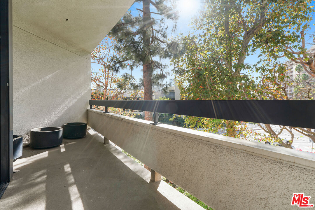 2102 Century Park Ln Unit: 213