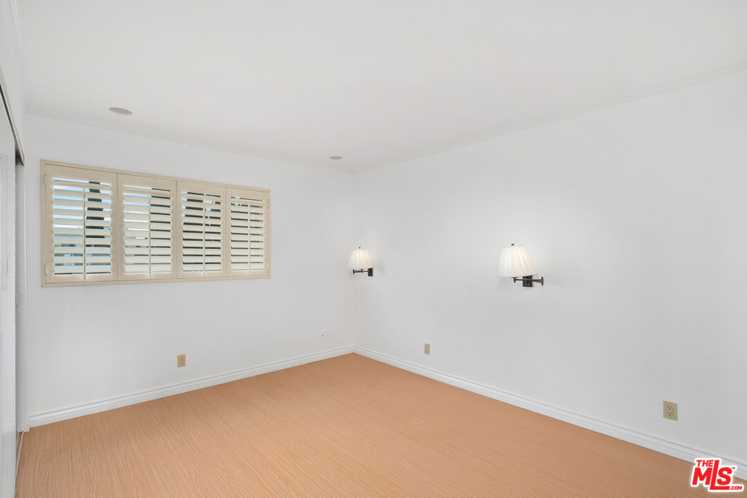 839 S Holt Ave Unit: 104