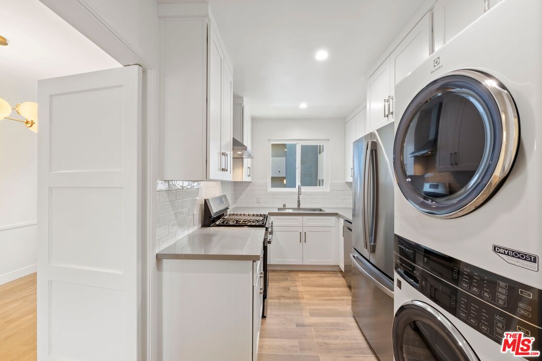 1250 N Crescent Heights Blvd Unit: 1