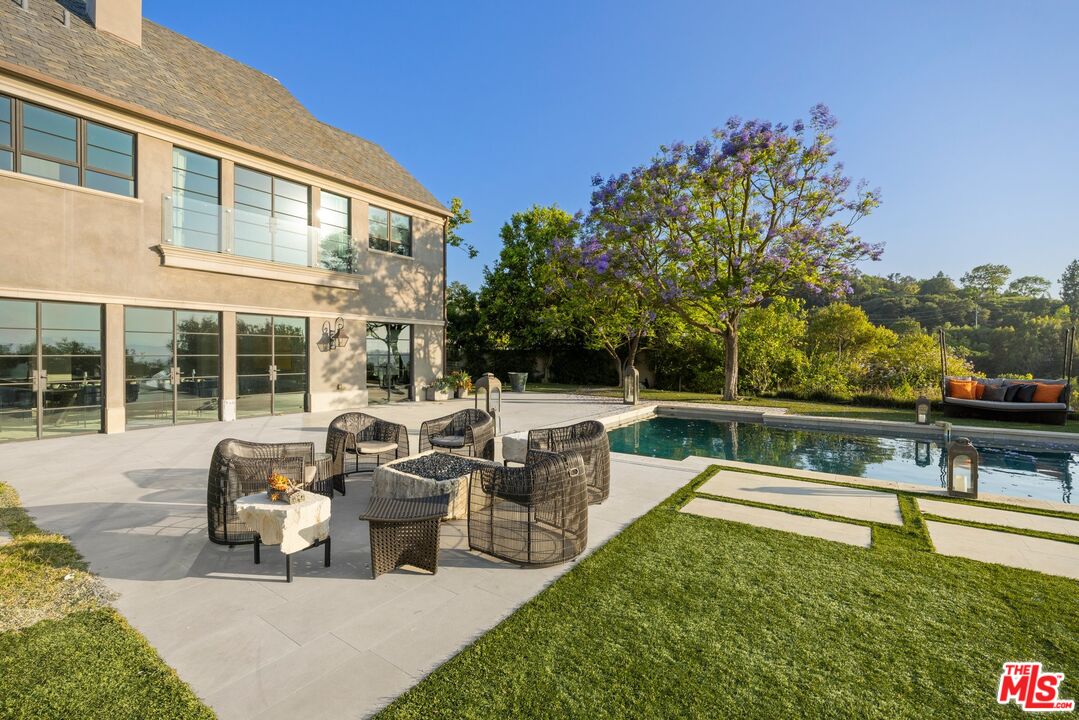 3396 Stone Ridge Ln