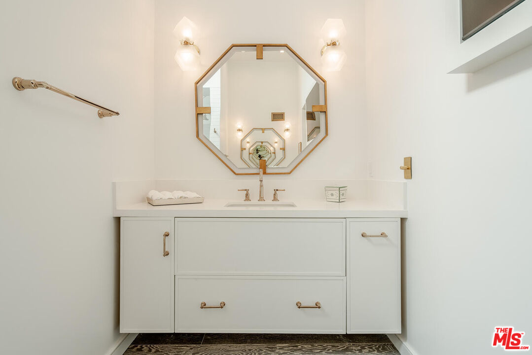 10100 Empyrean Way Unit: 301