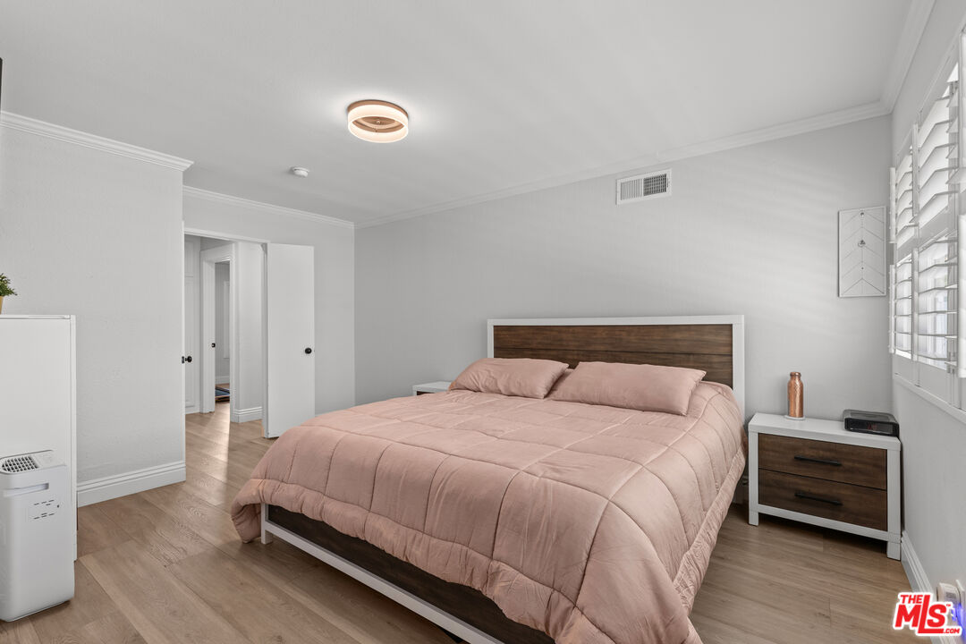 27616 Maple Ridge Cir