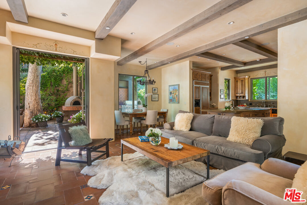 13126 Garden Land Rd