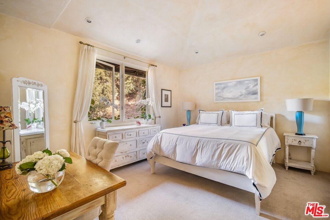 13126 Garden Land Rd