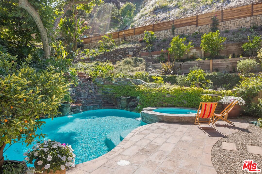 13126 Garden Land Rd