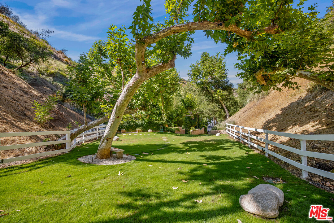 13126 Garden Land Rd