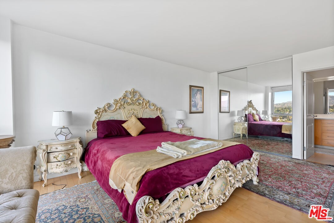 201 Ocean Ave Unit: 1204B