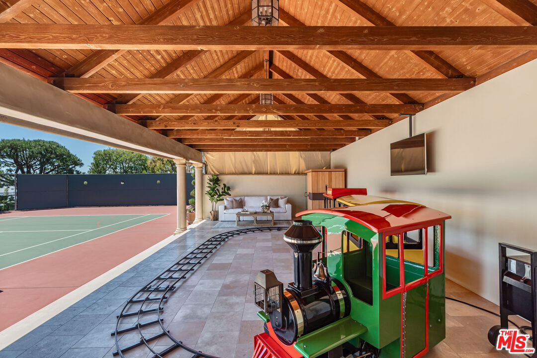 1309 Davies Dr