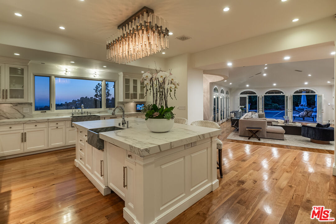 1309 Davies Dr