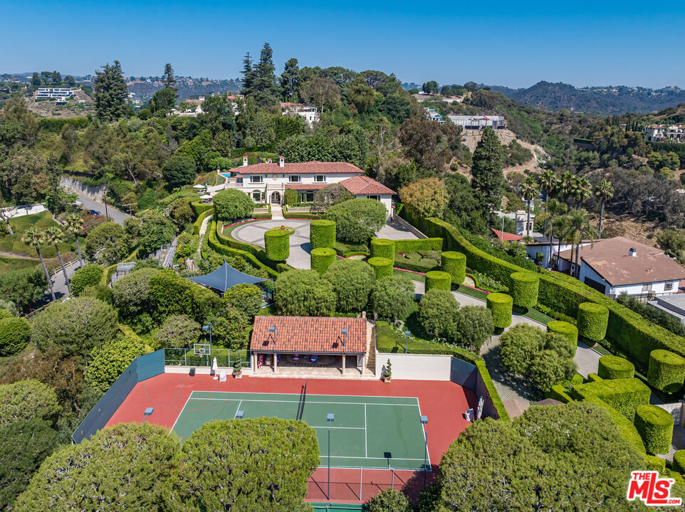 1309 Davies Dr