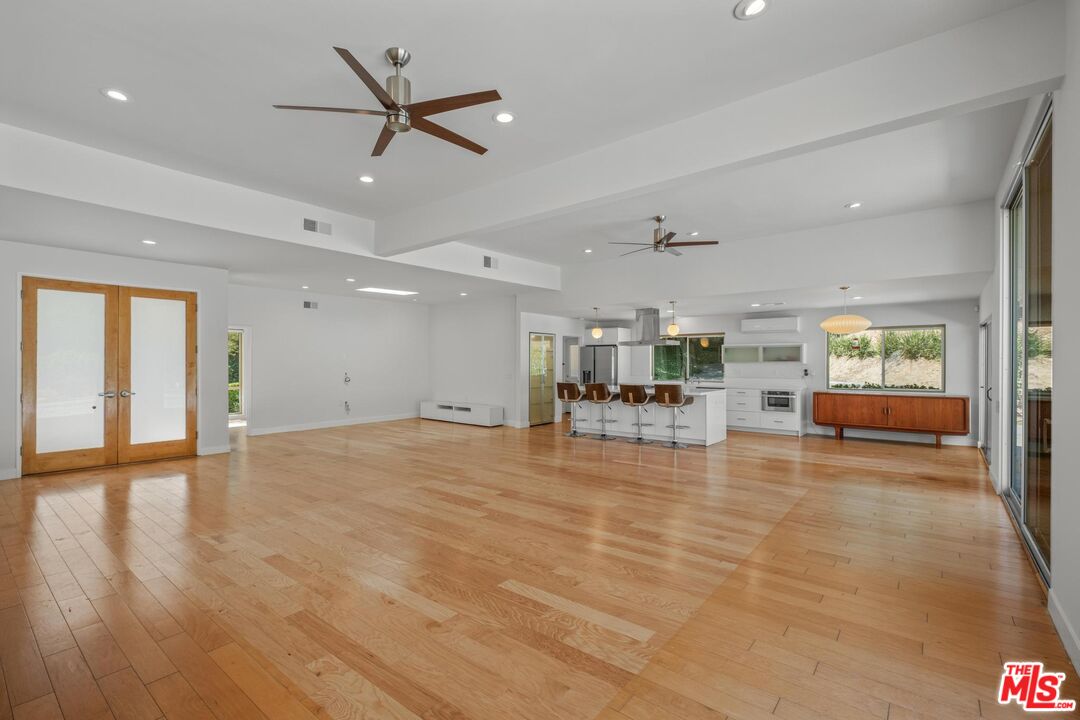 4207 Michelangelo Ave