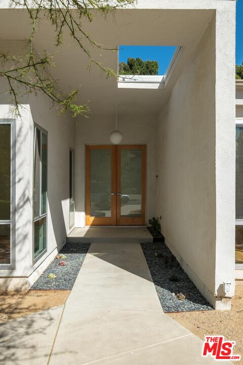 4207 Michelangelo Ave