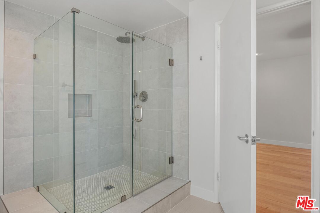 4207 Michelangelo Ave