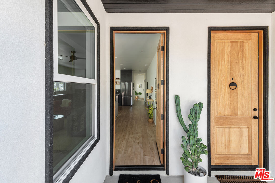 841 N La Fayette Park Pl