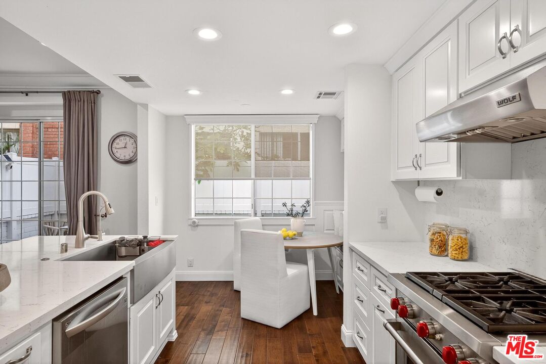 315 N Swall Dr Unit: 103