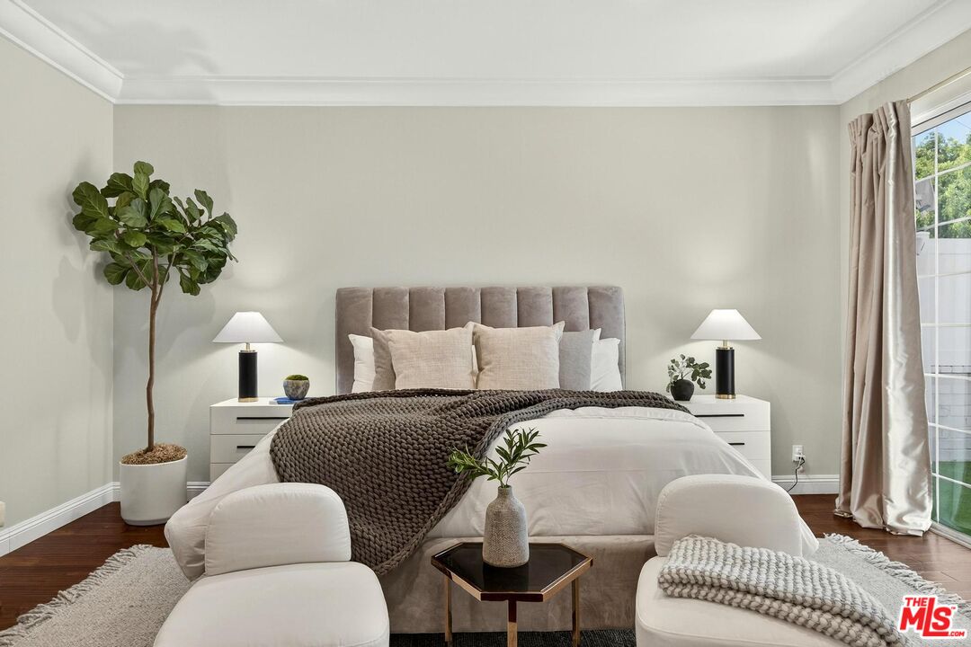 315 N Swall Dr Unit: 103