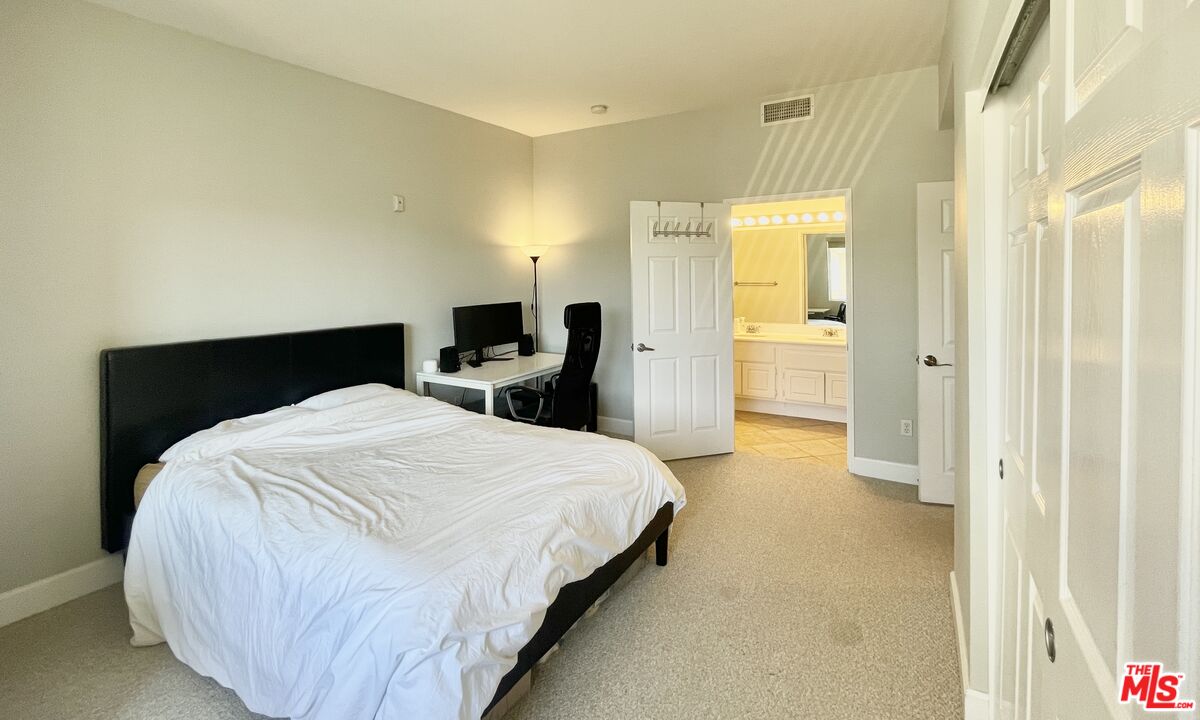 13200 Pacific Promenade Prome Unit: 415