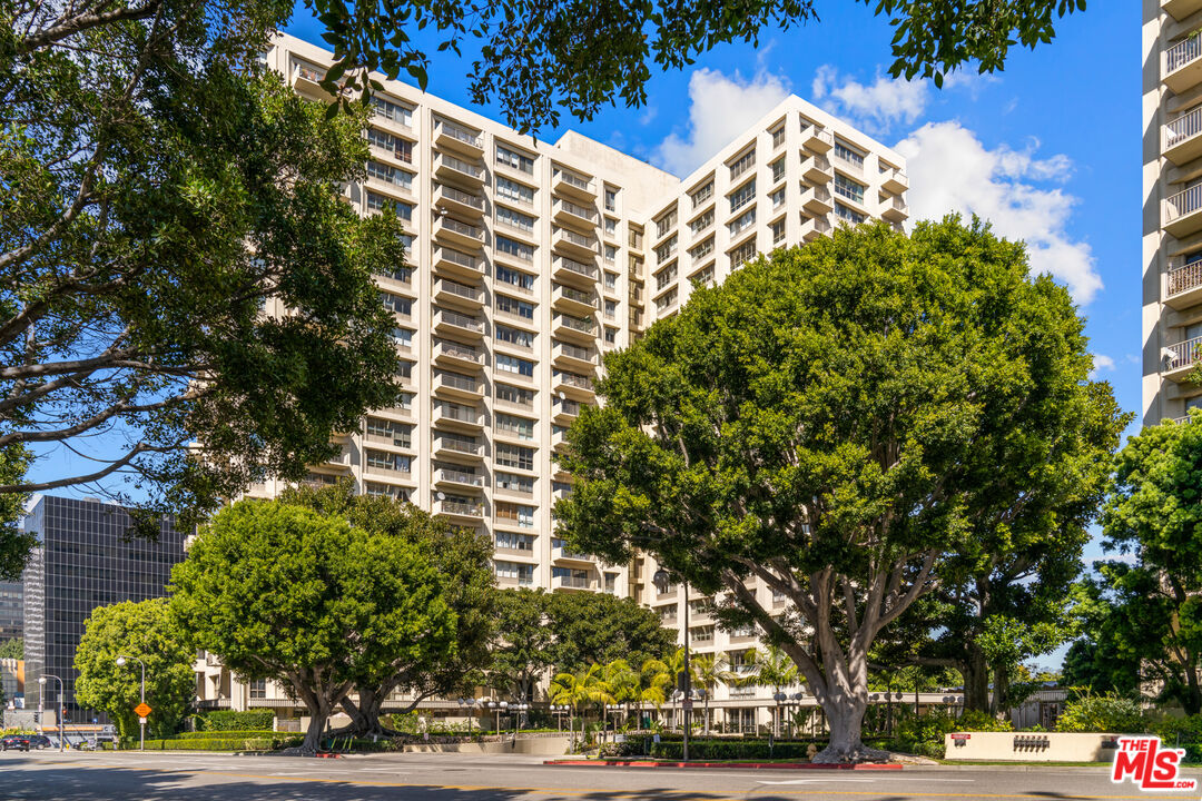 2160 E Century Park Unit: 1112