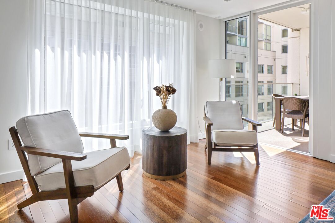 6250 Hollywood Blvd Unit: 5J