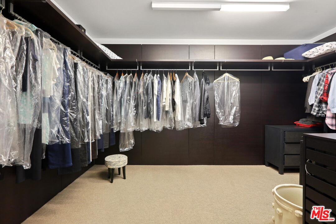 6250 Hollywood Blvd Unit: 5J