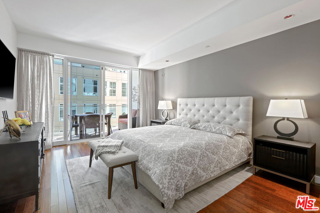 6250 Hollywood Blvd Unit: 5J