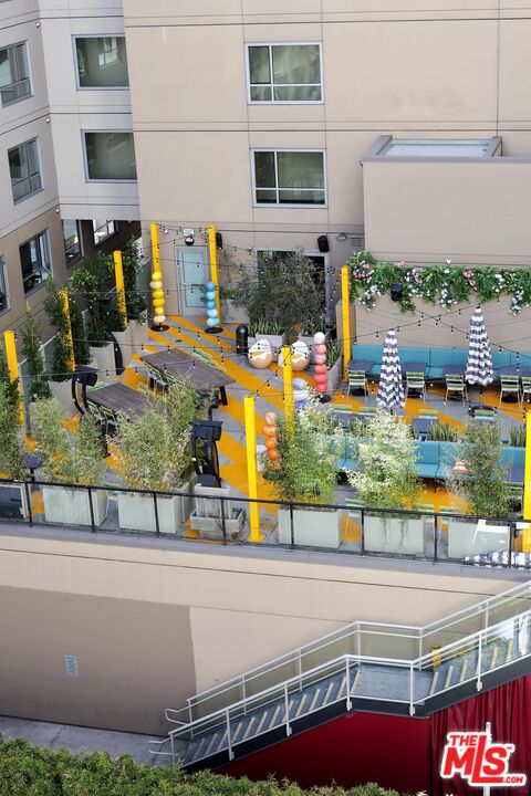 6250 Hollywood Blvd Unit: 5J