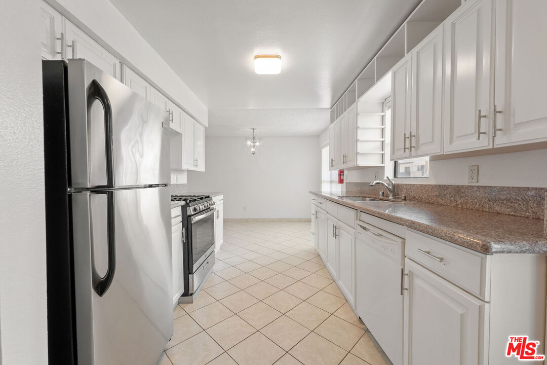 11975 Texas Ave Unit: 202