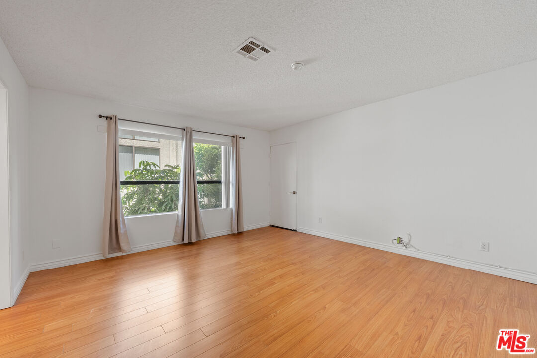 11975 Texas Ave Unit: 202