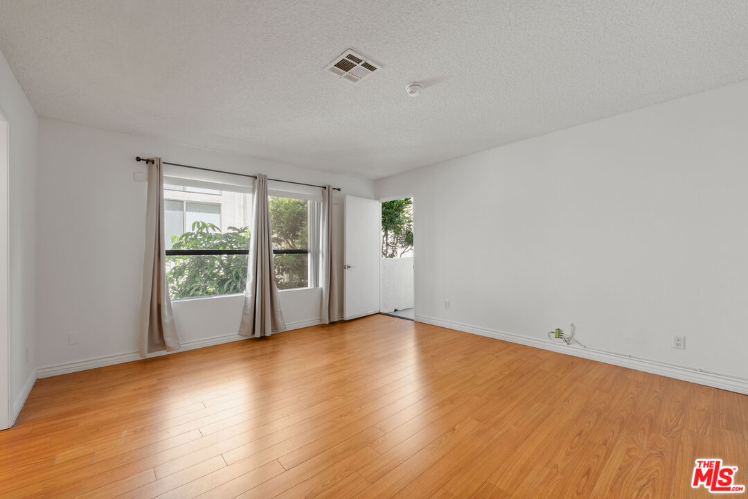 11975 Texas Ave Unit: 202