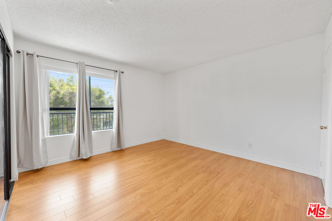 11975 Texas Ave Unit: 202