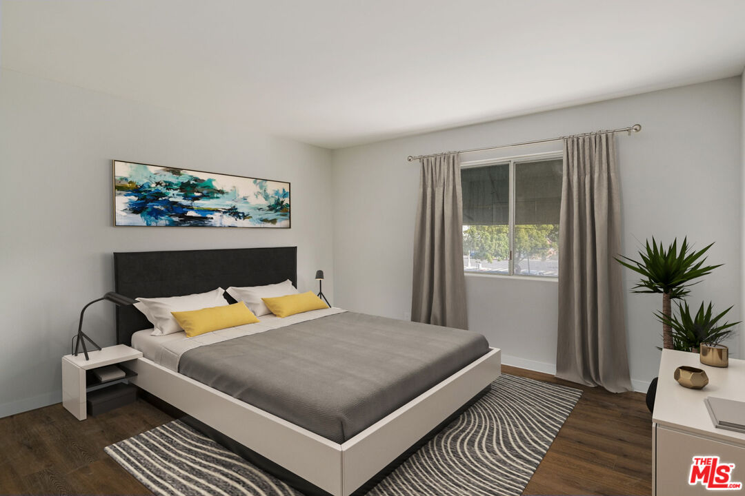 1342 HARVARD ST Unit: 201