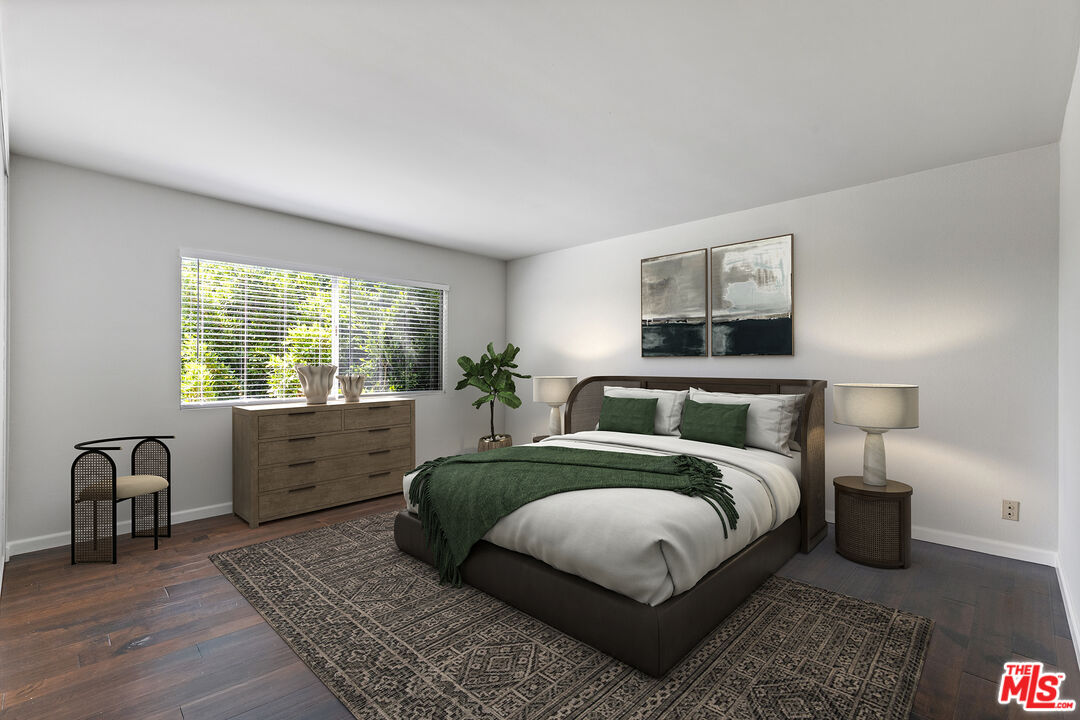 1342 HARVARD ST Unit: 204